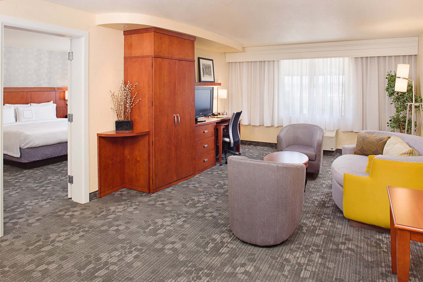 King Suite Living Area